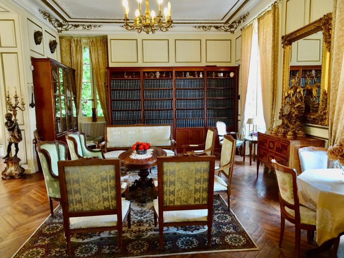 Chateau Les Vallees Tournon-Saint-Pierre Экстерьер фото