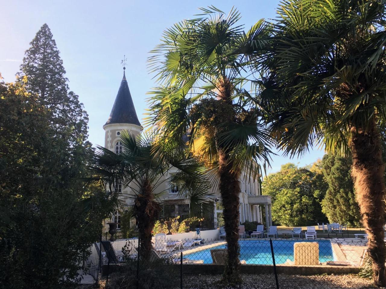 Chateau Les Vallees Tournon-Saint-Pierre Экстерьер фото