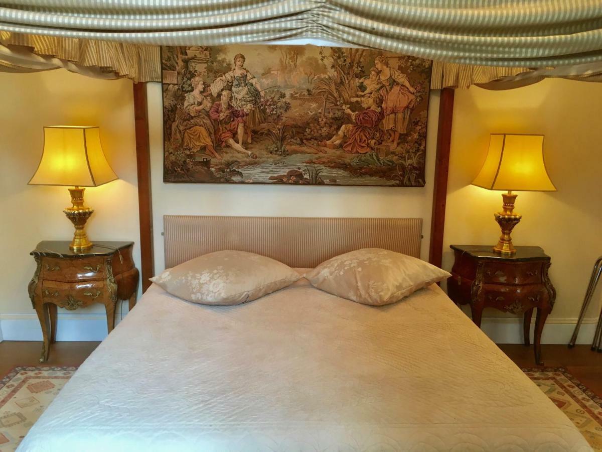 Chateau Les Vallees Tournon-Saint-Pierre Экстерьер фото